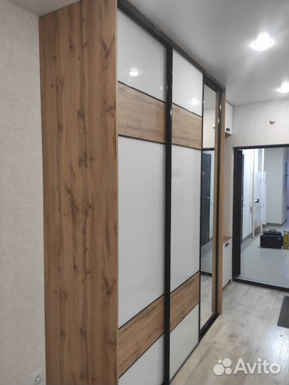 Шкаф / Шкаф на заказ