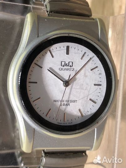 К.1994 Часы Q&Q Quartz