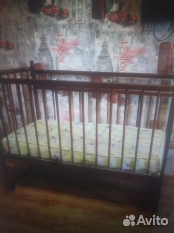 Детская кроватка