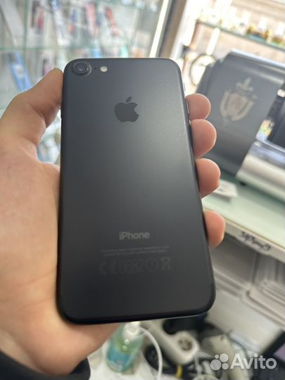 iPhone 7, 32 ГБ