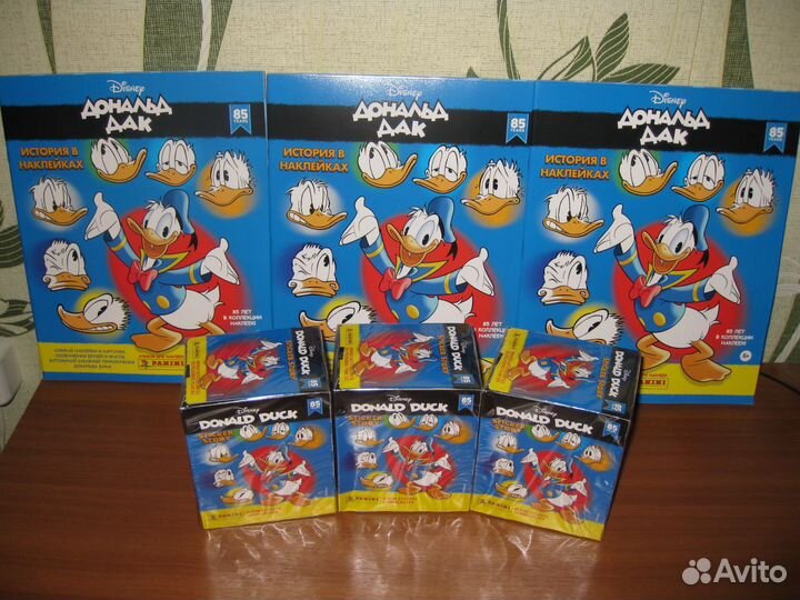 Panini Дональд Дак 85 лет. История в наклейках
