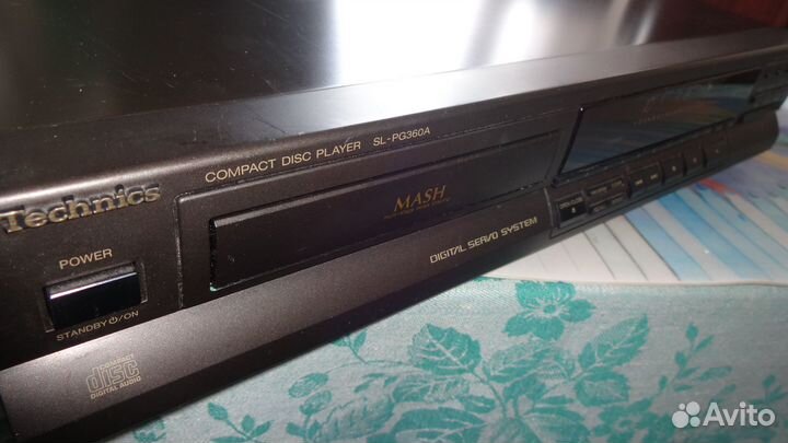 CD компакт проигрыватель Technics SL-PG360A