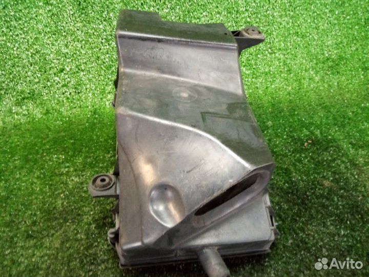 Корпус воздушного фильтра Audi A3 8L1 AGN