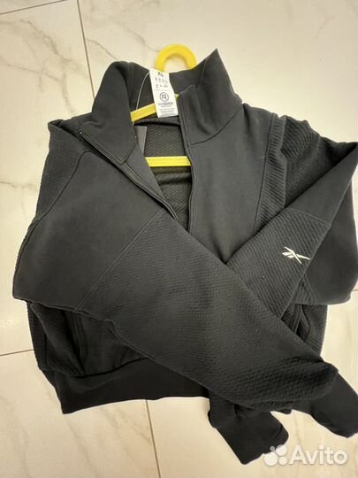 Спортивный костюм reebok женский