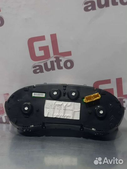 Панель приборов Peugeot 308