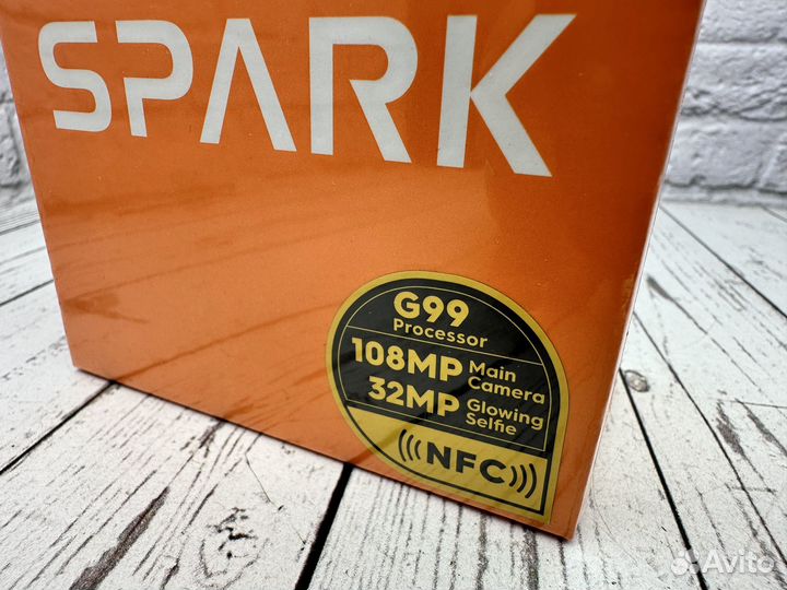 TECNO Spark 20 Pro, 8/256 ГБ