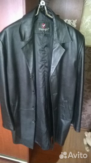 Кожанный пиджак удлиненный