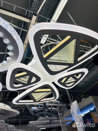 Люстра потолочная светодиодная