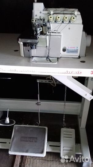 Оверлок Golden Wheel CSA-2614-M03/M34-2X4