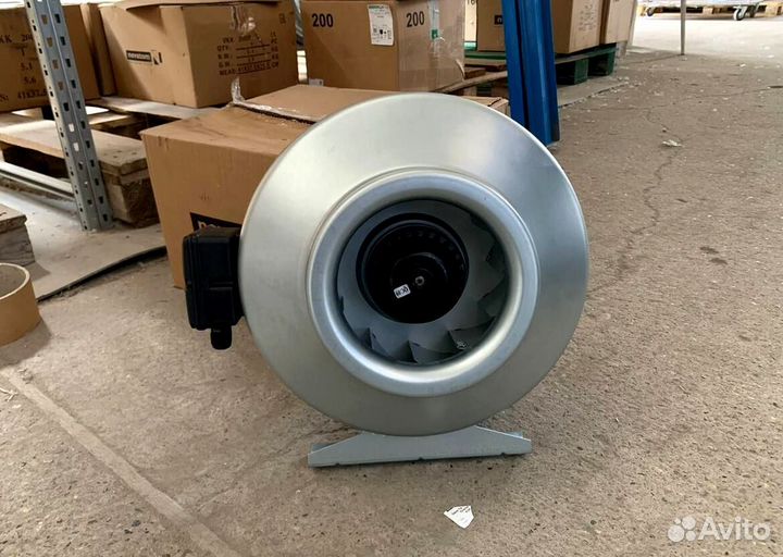 Канальный вентилятор 200