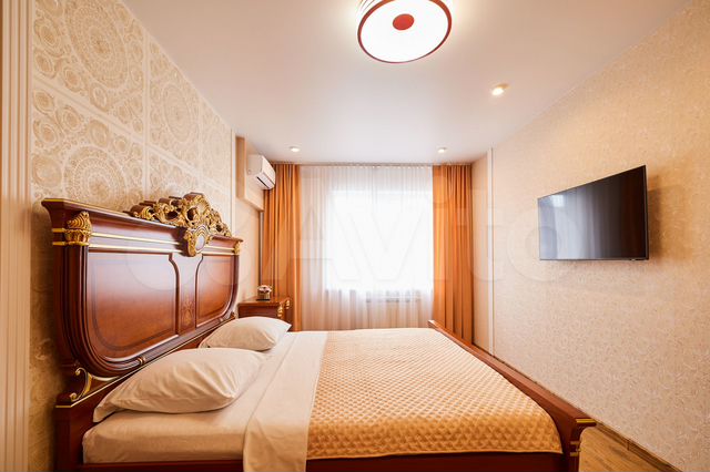 1-к. квартира, 52 м², 2/13 эт.