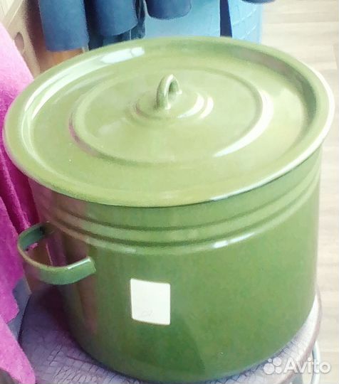 Бак для воды (эмалир кастрюля)