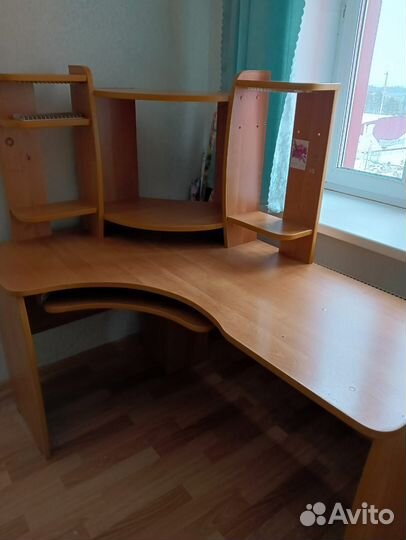 Компьютерны стол