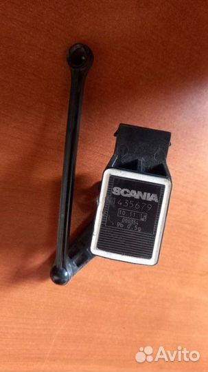 Датчик тормоза Scania 2018