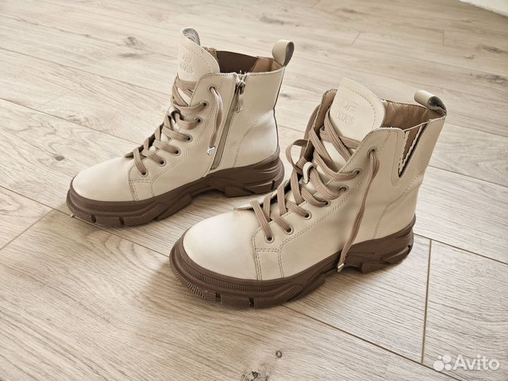 Ботинки демисезонные женские 37