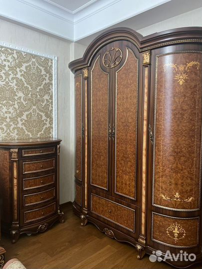 Продается спальный гарнитур, цена 160.000