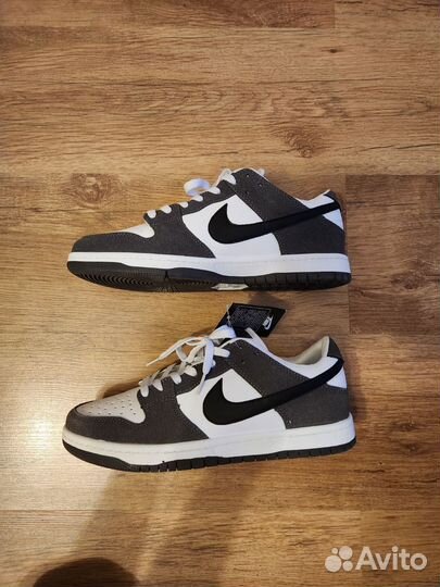 Кроссовки Nike 44 eur