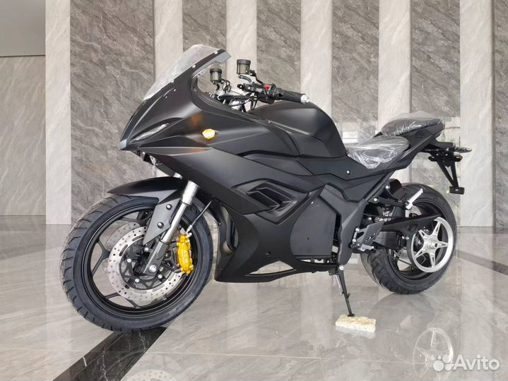 Электромотоцикл BMW RR