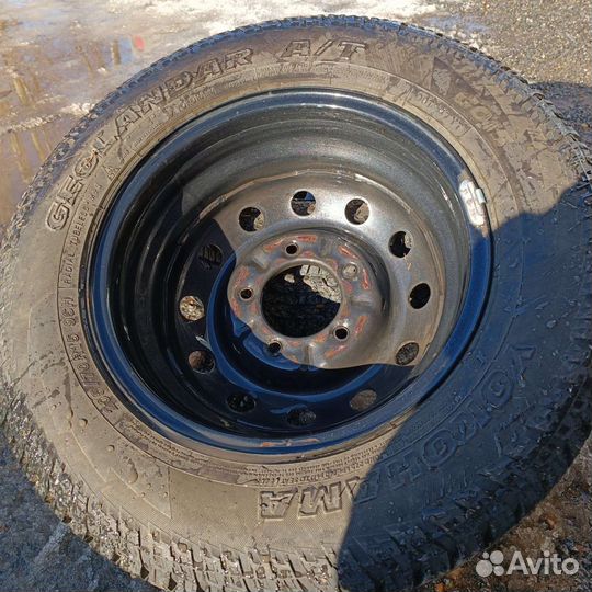 Yokohama GEOLANDAR G015 205/70 R15 98T