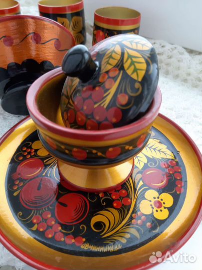 Посуда хохлома