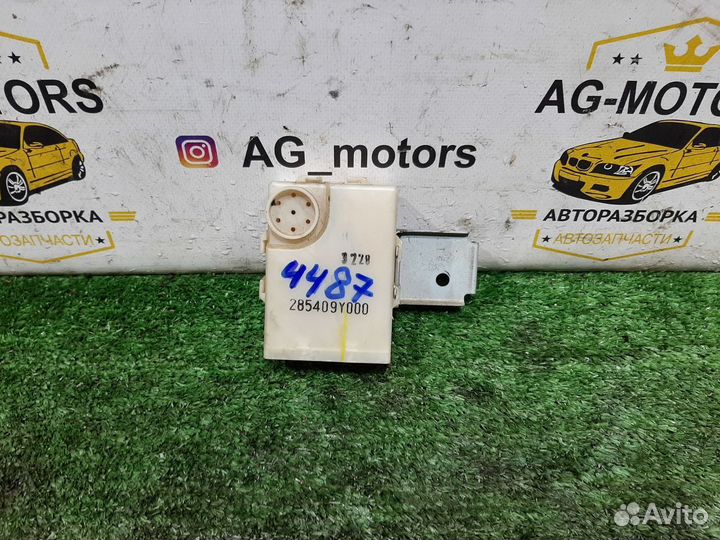 Блок управления замками Nissan Teana J31