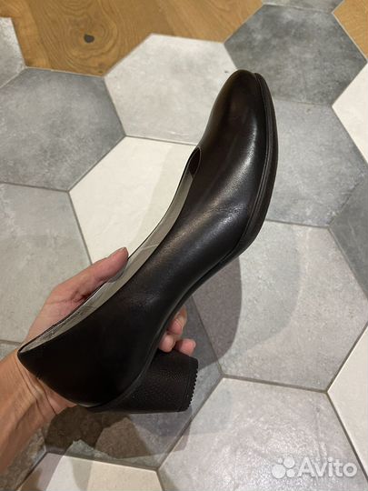 Туфли ecco 40 размер