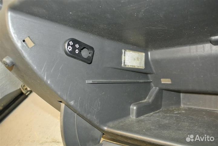 Бардачок Opel Astra H / Family 2004