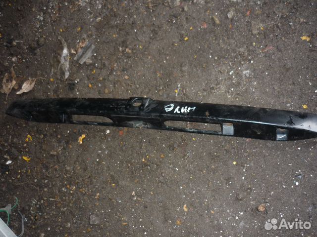 Сабля крышки багажника Хундай Элантра 3 XD