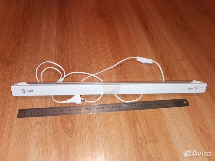 Светильник со светодиодной сменной лампой, 60 см