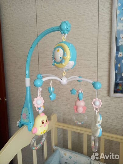 Мобиль на кроватку с проектором