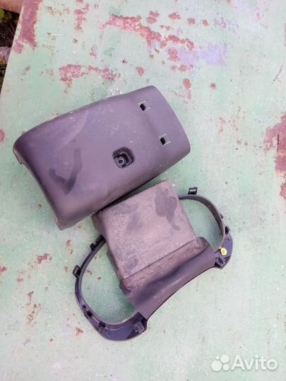 Кожух рулевой колонки Skoda Rapid 1