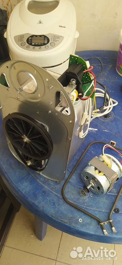 Хлебопечка на запчасти