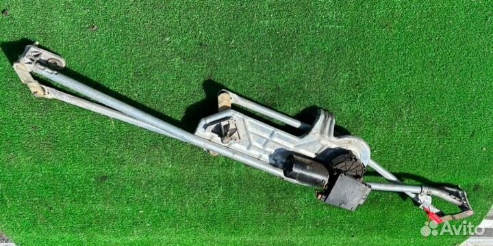 Механизм стеклоочистителя (трапеция дворников)