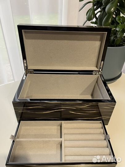 Шкатулка для украшений jebely