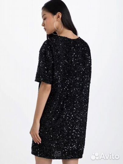 Платье с пайетками на Новый год р М