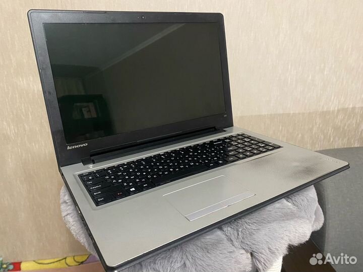 Ноутбук Lenovo IdeaPad 300-15ISK