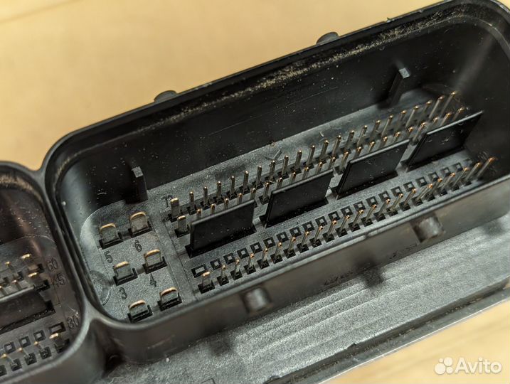 Блок управления двигателем VW Polo седан