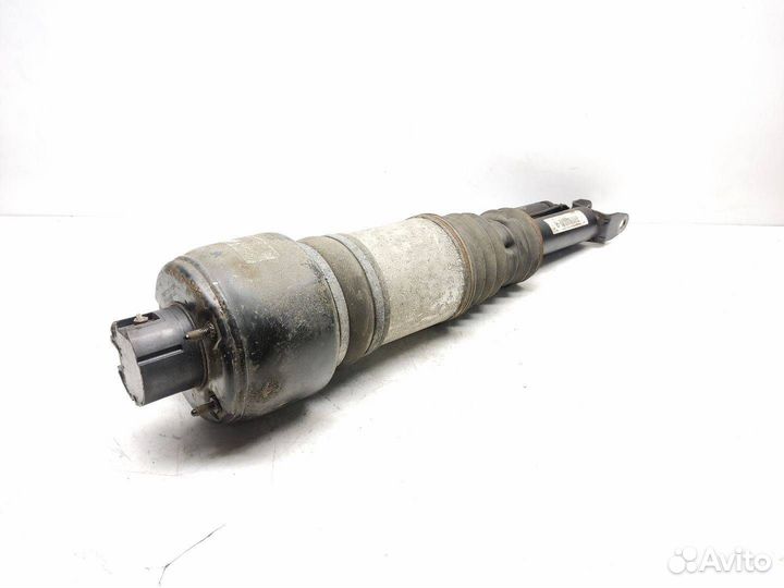 Пневмостойка передняя правая Mercedes-Benz E-Класс