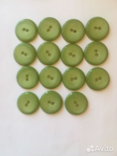 Пуговицы крупные
