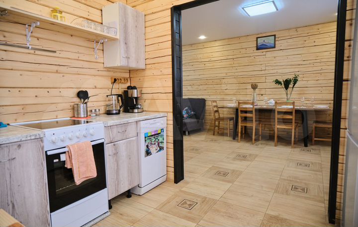 Коттедж 140 м² на участке 14 сот.