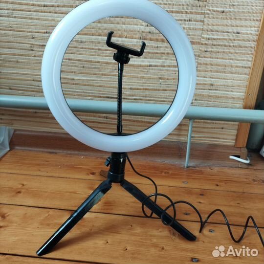 Селфи-кольцо на штативе 26 см/10