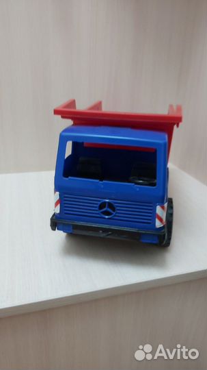 Машинка игрушка новая грузовик