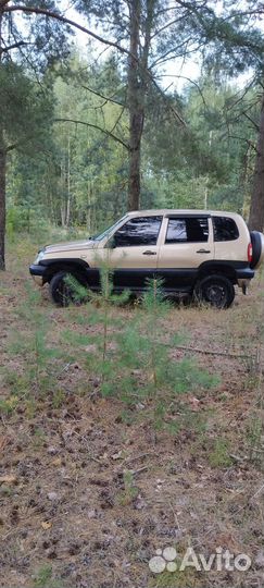 Chevrolet Niva, 2005