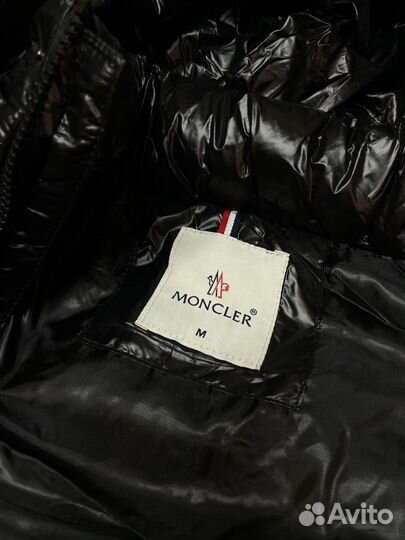 Жилет Moncler матовый