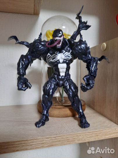 Фигурка Веном/Venom 18 см