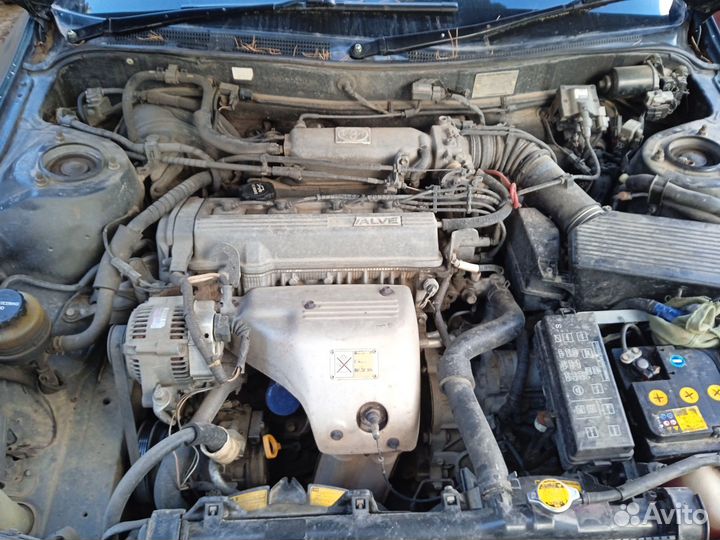 Toyota Vista 2.0 AT, 1992, 302 000 км