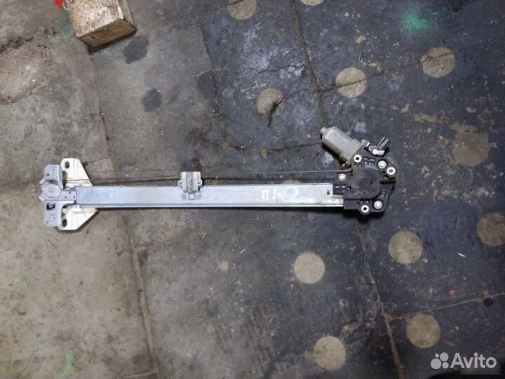 Стеклоподъемник передний левый Honda Cr-V 3