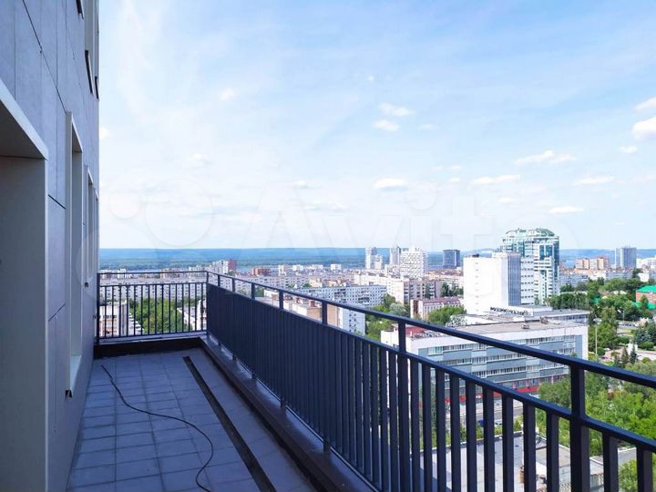 4-к. квартира, 125 м², 17/24 эт.