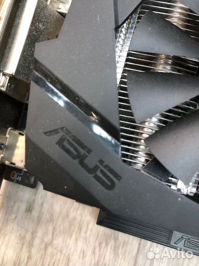 Материнская плата MSI b150