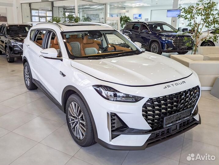 Jetour X70 Plus 1.6 AMT, 2023